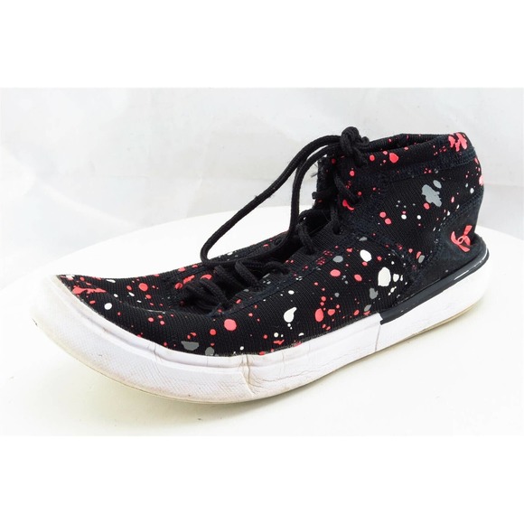 Under Armour Youth Boys Shoes Sz‎ 5 M Black Fabric Running - Picture 1 of 7